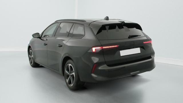Opel Astra Caravan GS 