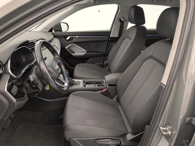 Audi Q3 design 