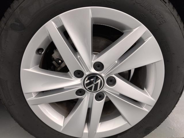 Volkswagen Golf Life Plus 