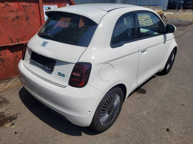 Fiat 500e 3+1 42 kWh 