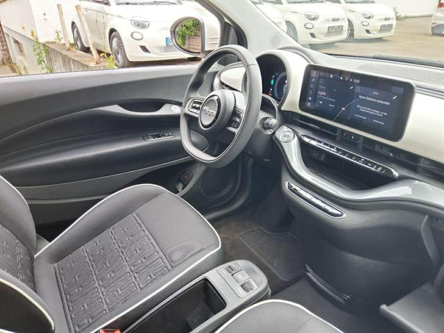 Fiat 500e 3+1 42 kWh 