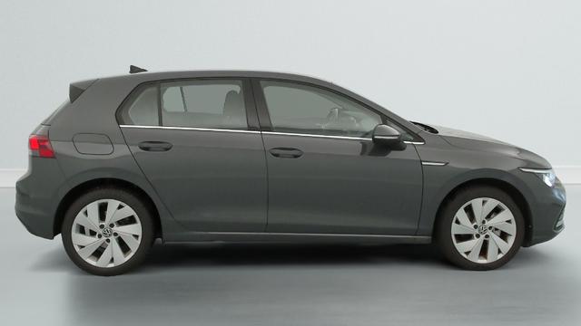Volkswagen Golf Style 