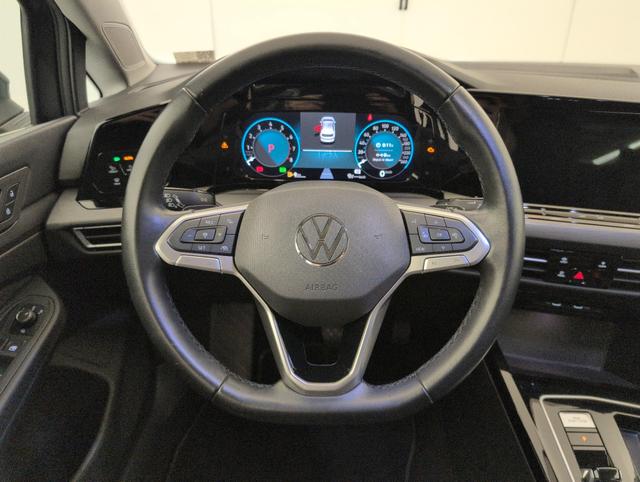 Volkswagen Golf Style 