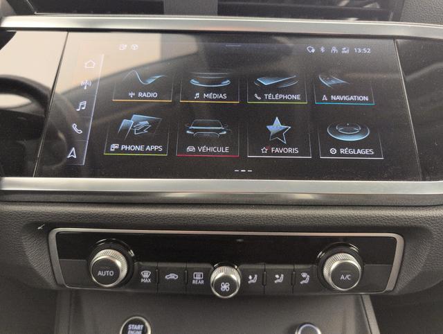 Audi Q3 Business line 