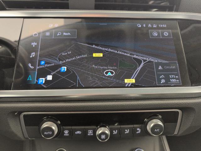 Audi Q3 Business line 