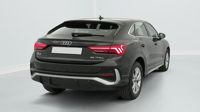 Audi Q3 S line 