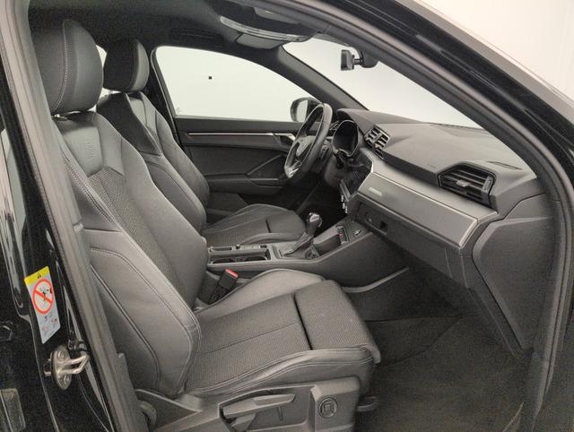 Audi Q3 S line 