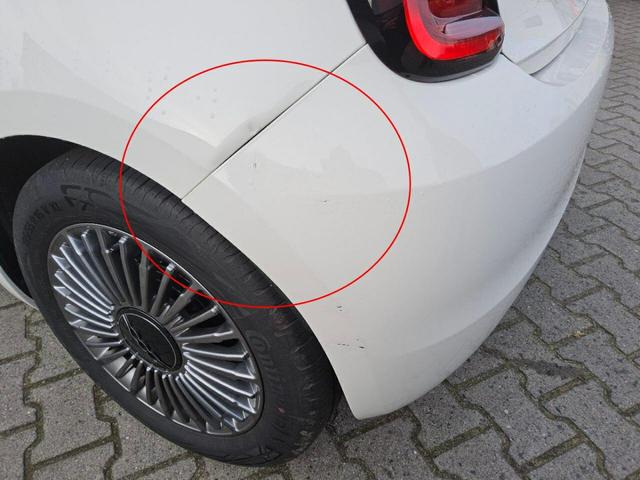 Fiat 500e 3+1 42 kWh 