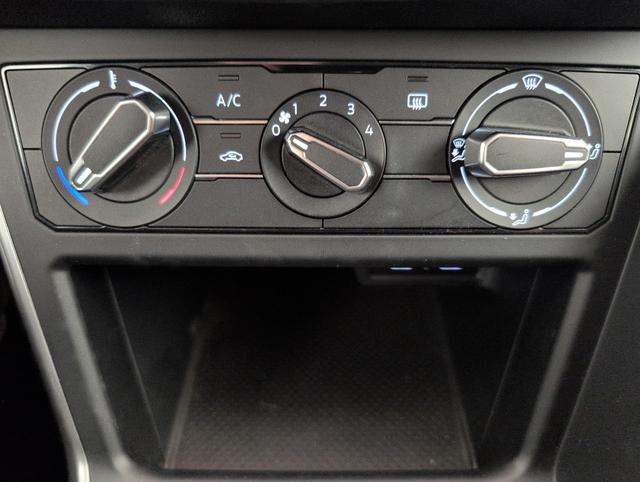 Volkswagen Polo 1.0 80 S&S BVM5 
