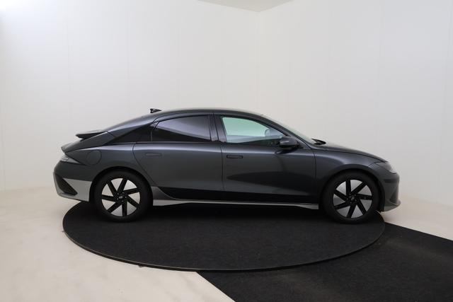 Hyundai IONIQ 6 Core Plus 