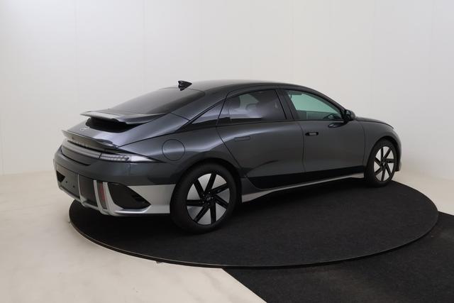 Hyundai IONIQ 6 Core Plus 