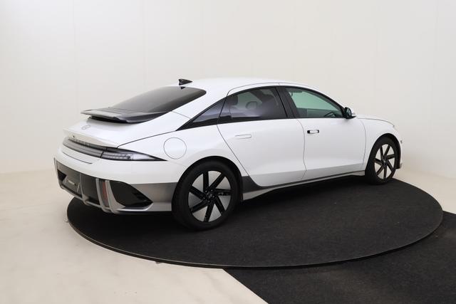 Hyundai IONIQ 6 Core Plus 