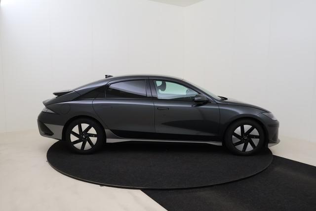 Hyundai IONIQ 6 Core Plus 