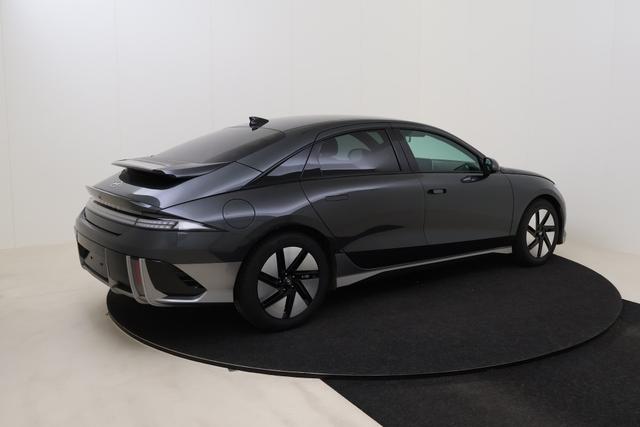 Hyundai IONIQ 6 Core Plus 