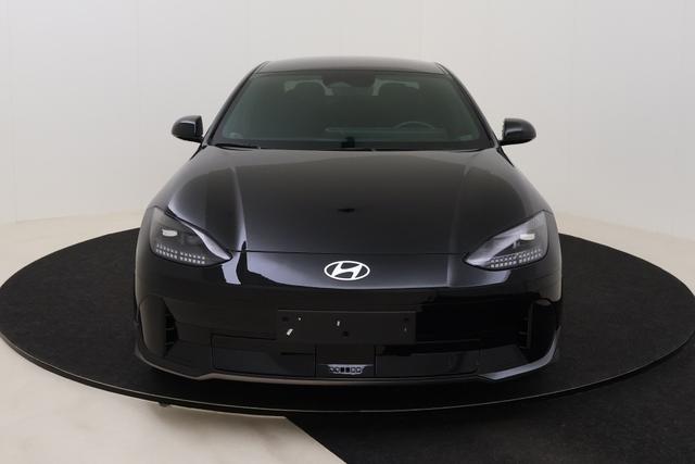 Hyundai IONIQ 6 Core Plus 