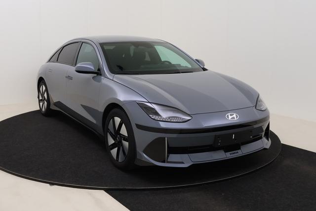 Hyundai IONIQ 6 Core Plus 