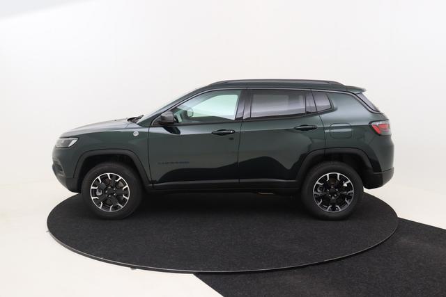 Jeep Compass 1,3 T4 4Xe At6 