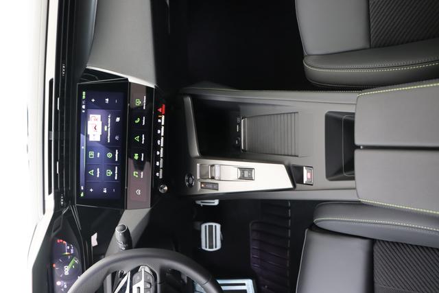 Peugeot 408 1.2 Turbo 130 hp EAT8 