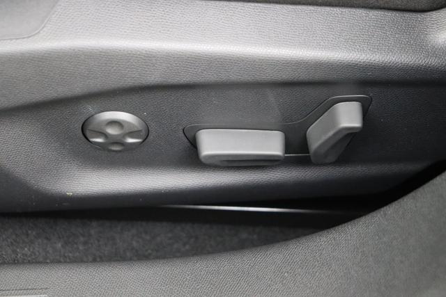 Peugeot 408 1.2 Turbo 130 hp EAT8 