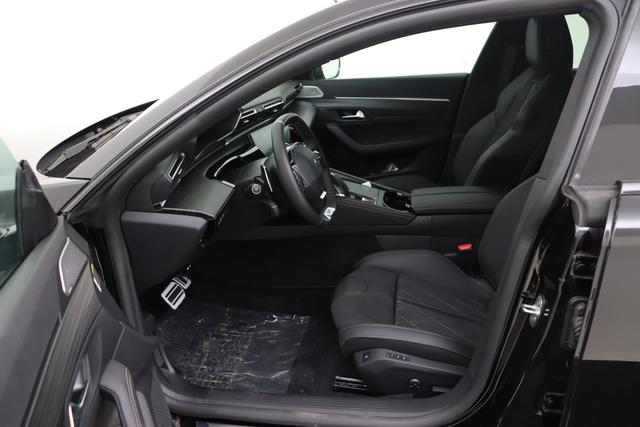 Peugeot 508 1.2 Turbo 130 hp EAT8 