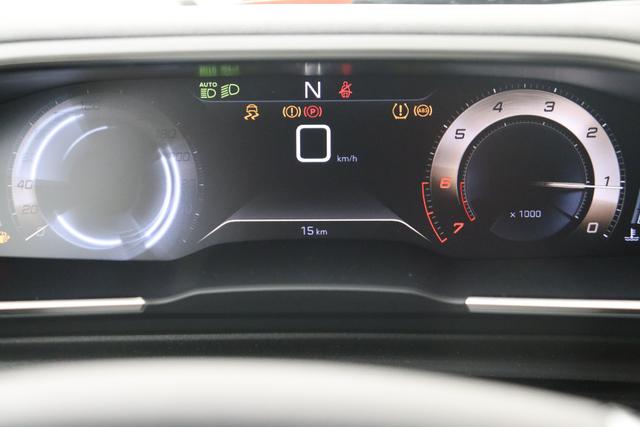 Peugeot 508 1.2 Turbo 130 hp EAT8 