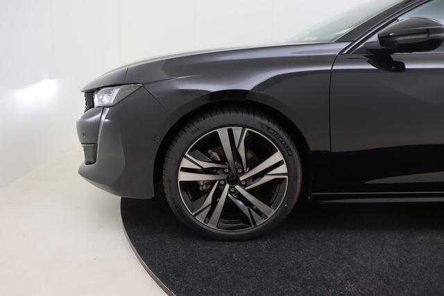 Peugeot 508 1.2 Turbo 130 hp EAT8 
