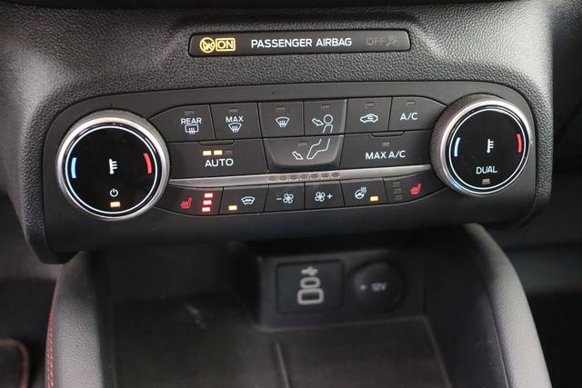 Ford Kuga 2.5 Duratec PHEV  