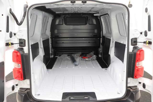 Peugeot e-Expert Fahrgestell 50 kWh 136 hp 