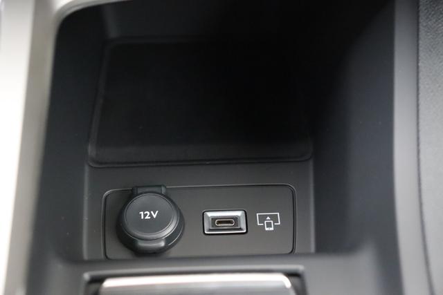 Peugeot 308 SW 1.5 BlueHDi 130 hp EAT8 