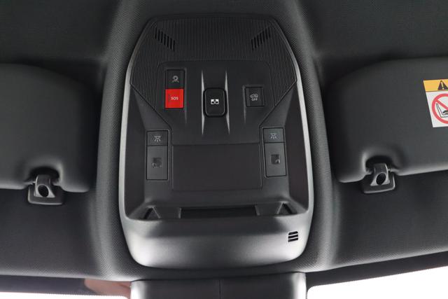 Peugeot 308 Hybrid 145 e-DCS6 