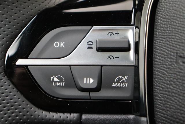 Peugeot 308 Hybrid 145 e-DCS6 