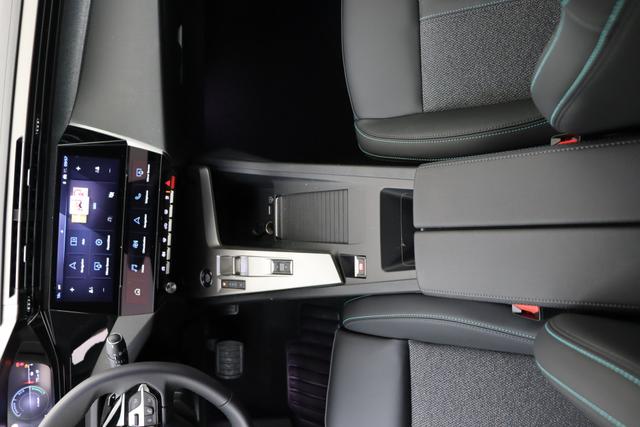 Peugeot 308 SW Hybrid 145 e-DCS6 