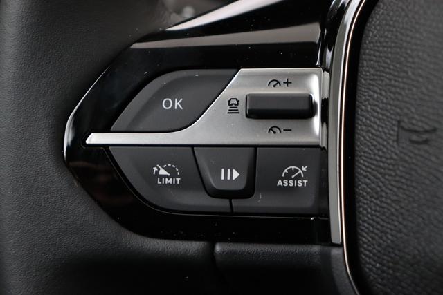 Peugeot 308 SW Hybrid 145 e-DCS6 