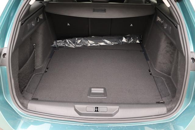 Peugeot 308 SW Hybrid 145 e-DCS6 