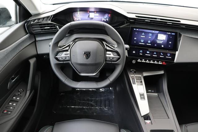 Peugeot 308 SW Hybrid 145 e-DCS6 