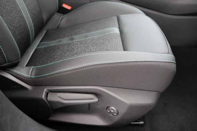Peugeot 308 SW Hybrid 145 e-DCS6 