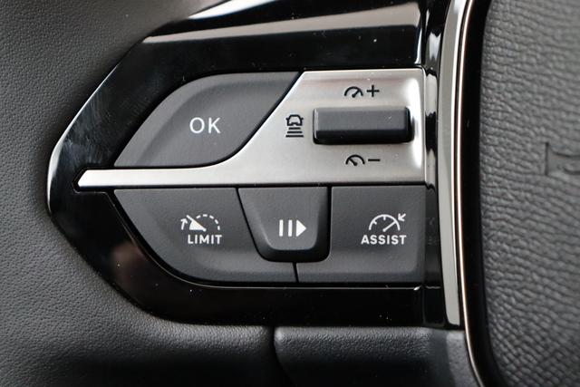 Peugeot 308 SW Hybrid 145 e-DCS6 