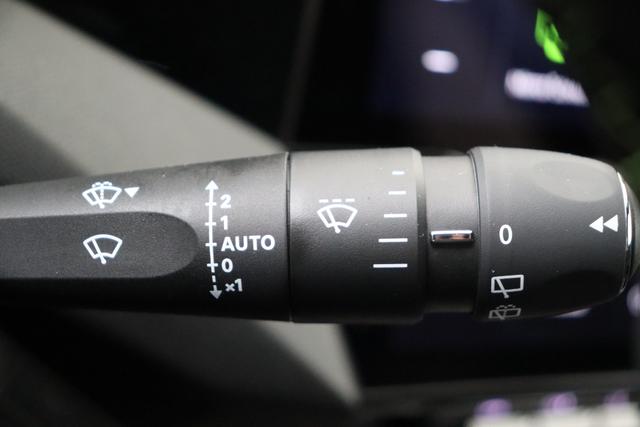 Peugeot 308 SW Hybrid 145 e-DCS6 