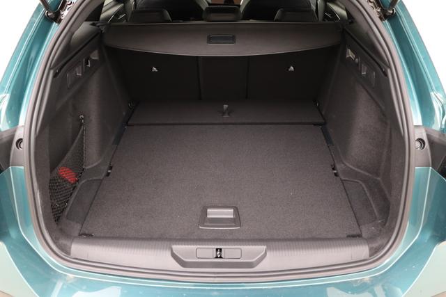 Peugeot 308 SW Hybrid 145 e-DCS6 