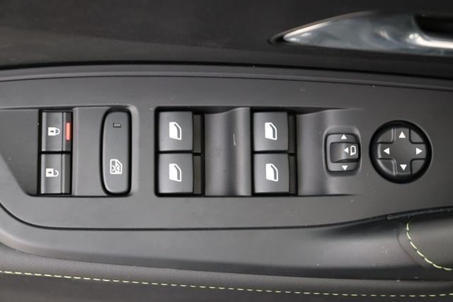 Peugeot 308 SW Hybrid 145 e-DCS6 