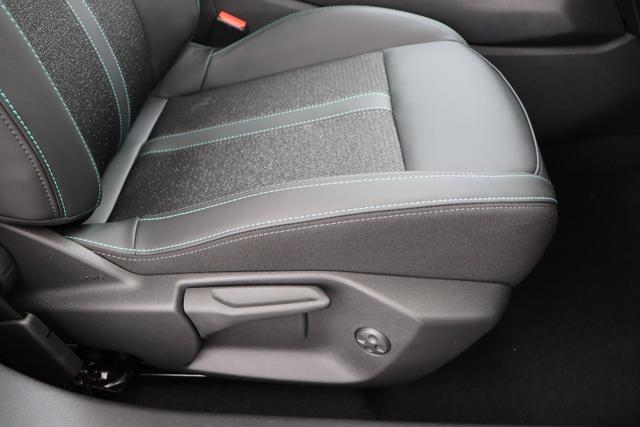 Peugeot 408 Hybrid 145 e-DCS6 
