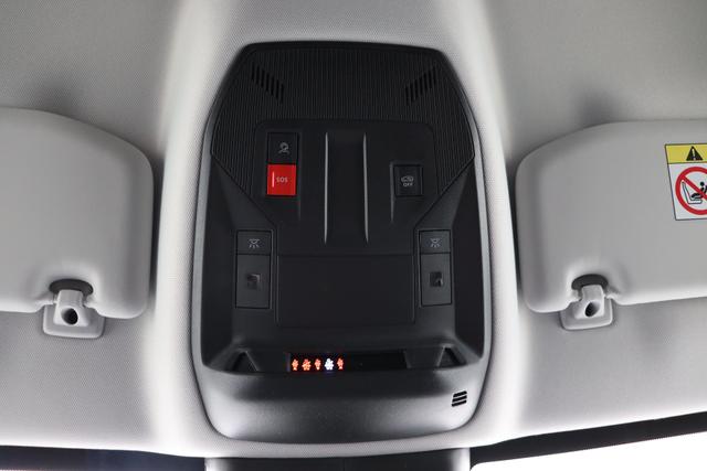 Peugeot 408 Hybrid 145 e-DCS6 
