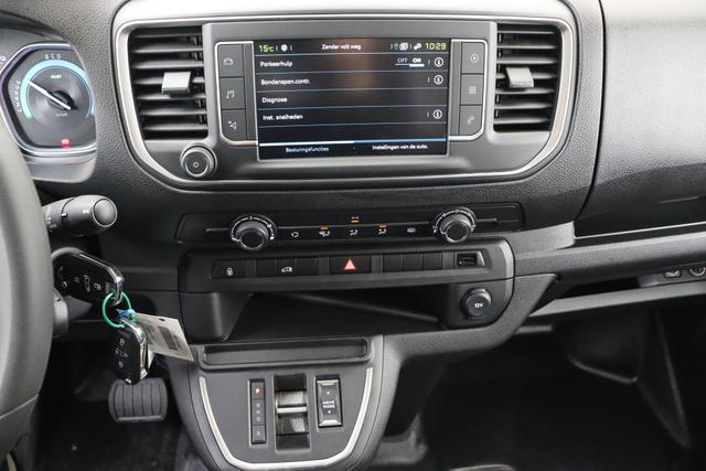 Peugeot e-Expert Fahrgestell 75 kWh 136 hp 