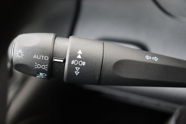 Peugeot e-Partner Kastenwagen 50 kWh 136 hp 