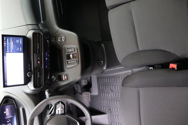 Peugeot Partner Kastenwagen 1.5 BlueHDi 130 hp EAT8 
