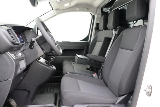 Opel Vivaro Kombi 2.0 Turbo D 145 hp MT6 
