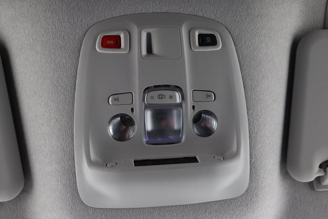 Opel Vivaro Kombi 2.0 Turbo D 145 hp MT6 