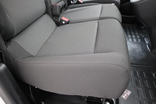 Opel Vivaro Kombi 2.0 Turbo D 145 hp MT6 