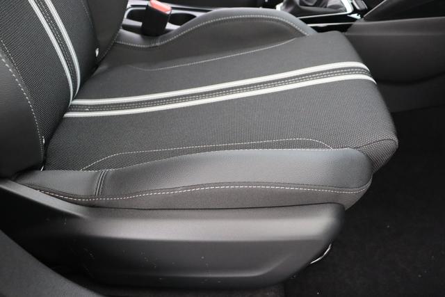 Opel Corsa 1.2 Turbo 100 hp S/S MT6 