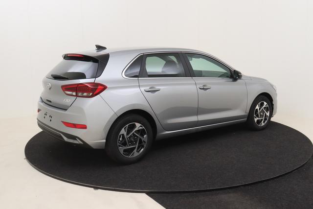 Hyundai i30 1.0 T-GDi 100 hp 6MT 